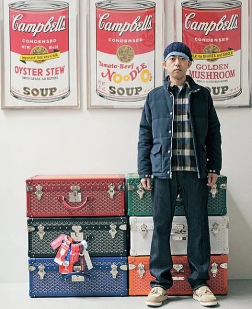 Nápisy a grafika značky A Bathing Ape inšpirované dielom Andy Warhol