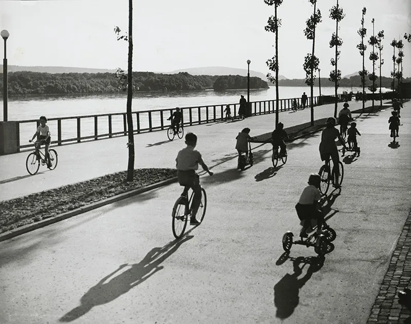 Karol Kállay Bratislava PKO black and white photography