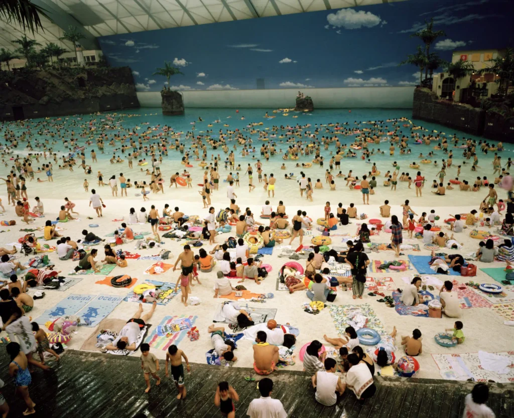 Fotografia Martina Parra z retrospektívy Global Warning v Jeu de Paume, Paríž, 2026.