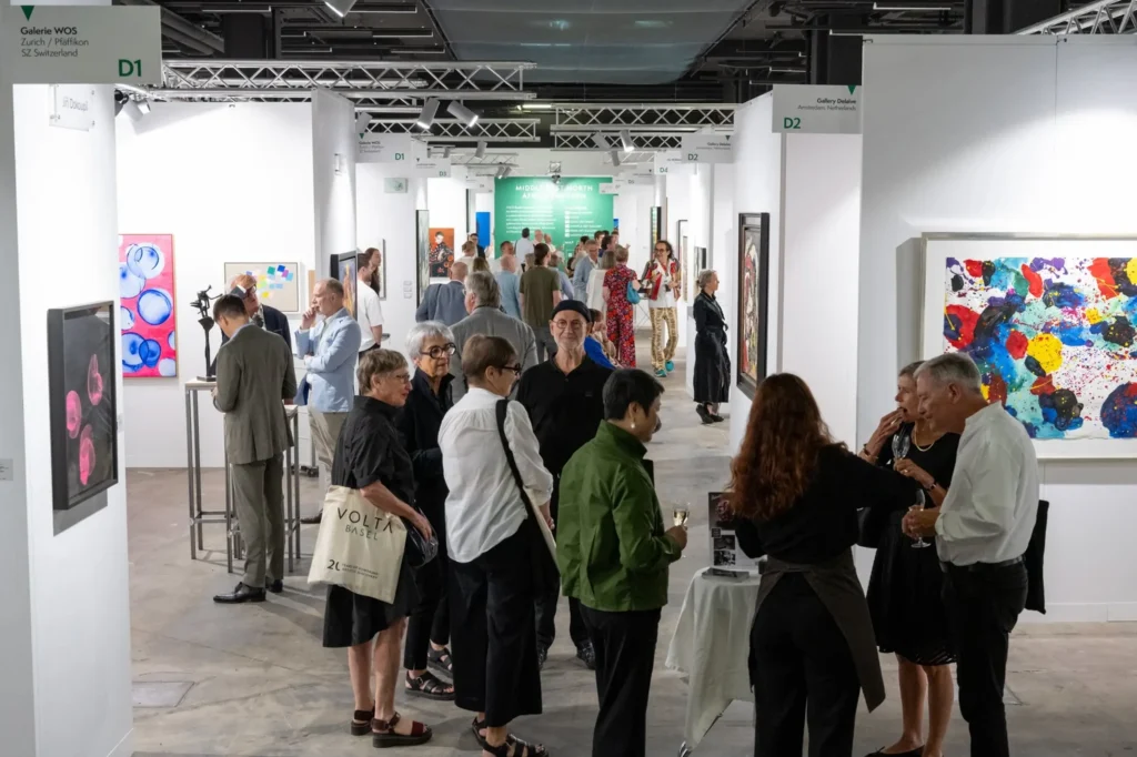 VOLTA Art Fair Basel 2026 návštevníci galérie Basel Week 2026
