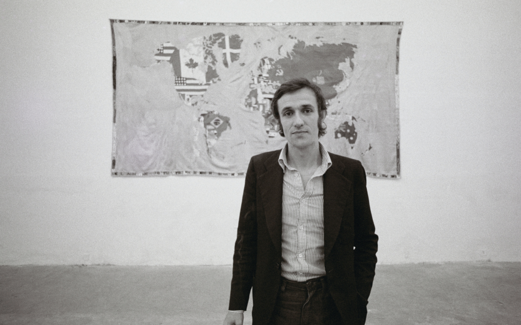 Tragicomica MAXXI Alighiero Boetti