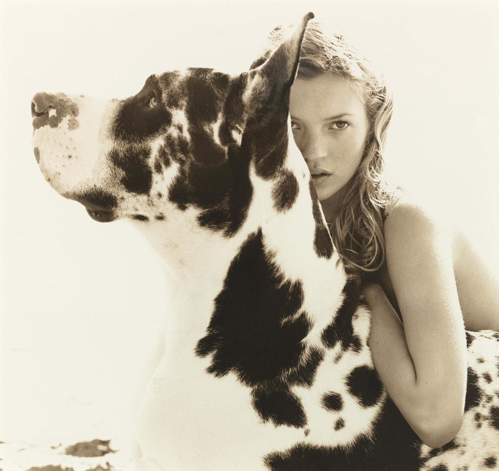 Kate Moss fotografovaná Herbom Rittsom v Malibu, 1994