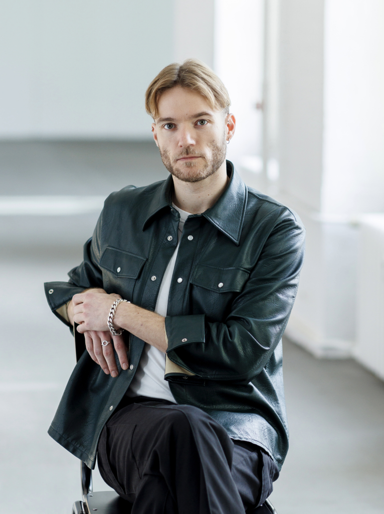 Léon Kruijswijk, kurátor sekcie Present Future na Artissime 2026
