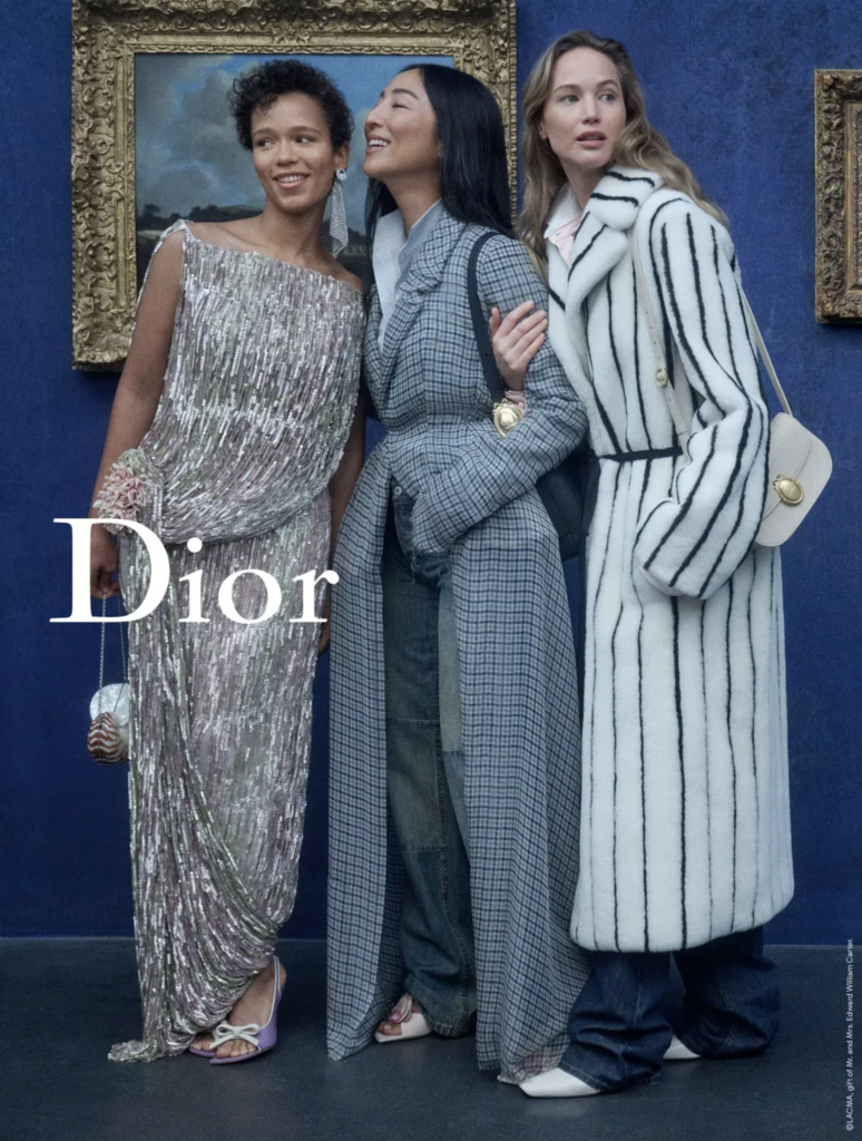 Dior Cruise 2027 kampaň LACMA Jennifer Lawrence Greta Lee Taylor Russell